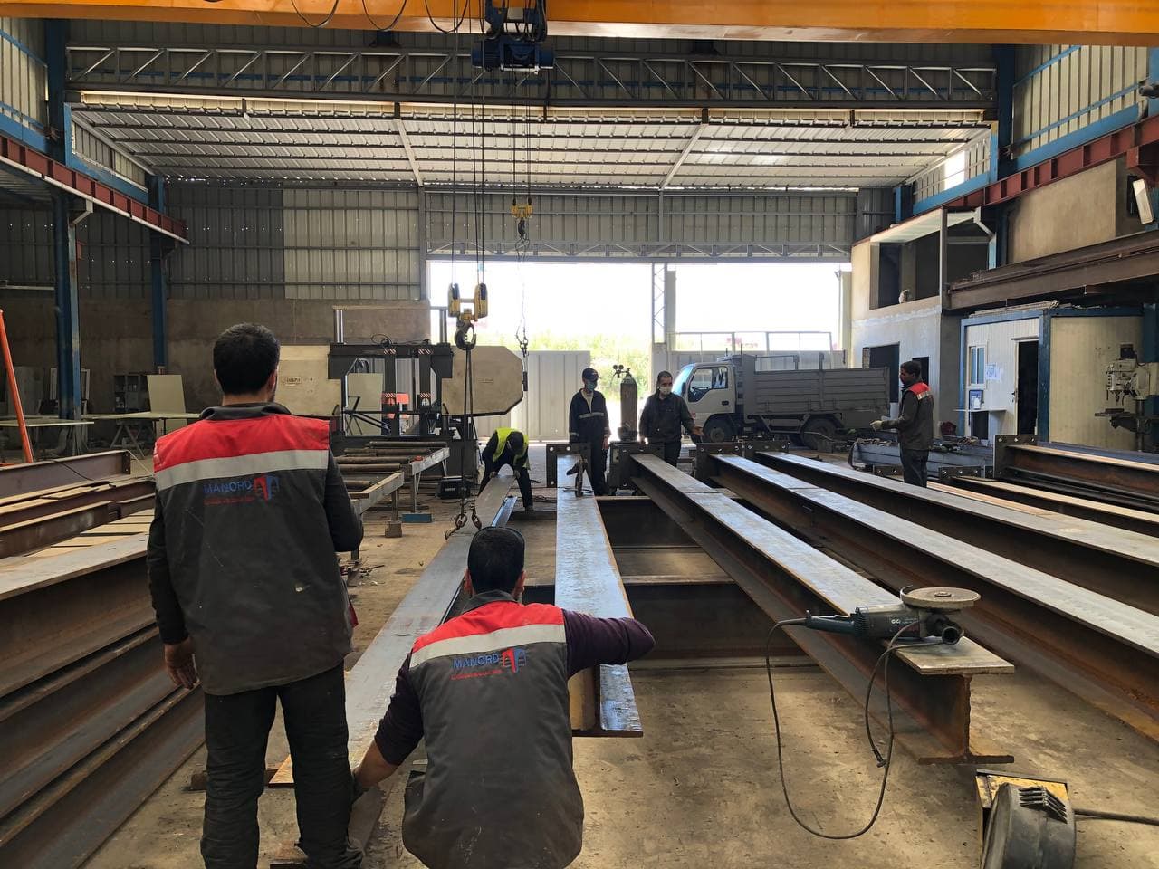 Soudure et fabrication métallique en atelier – DIONORD